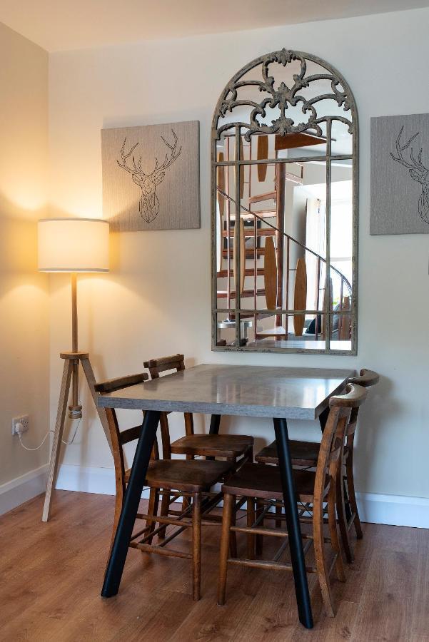 Kylemore House Boutique Apartments - Connemara Suite Экстерьер фото